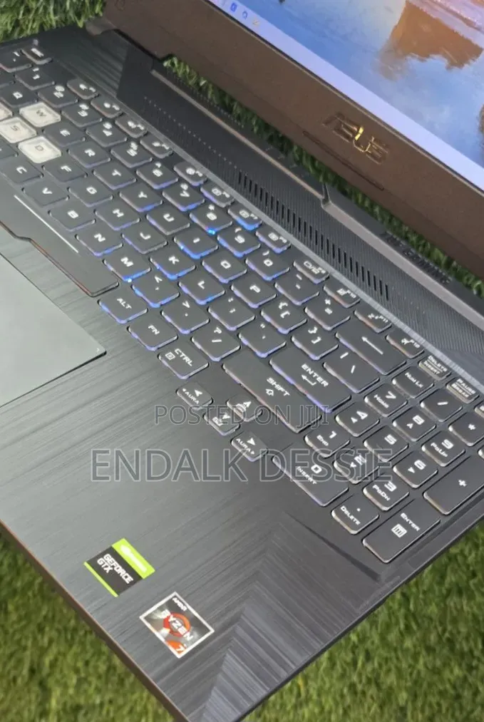 New Laptop Asus TUF Gaming A15 16GB AMD Ryzen 7 SSD 1T