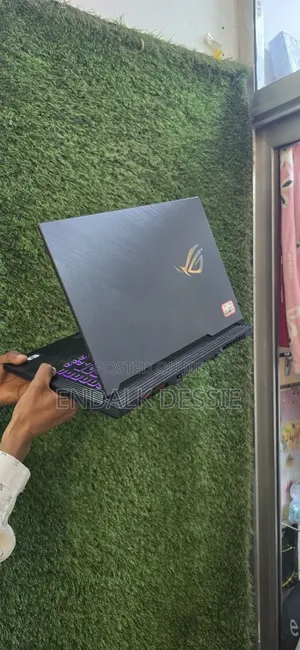 New Laptop Asus ROG Strix G15 16GB Intel Core i7 SSD 512GB