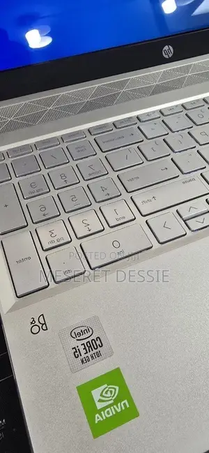 New Laptop HP Pavilion 10 16GB Intel Core i5 SSD 512GB