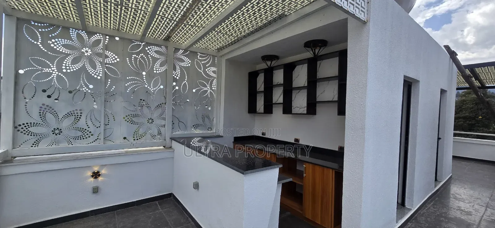5bdrm House in Bole for rent