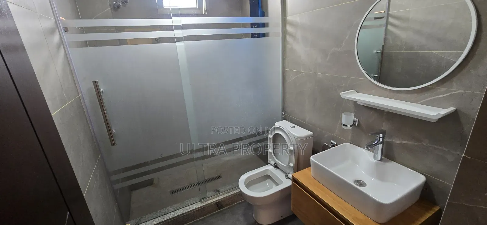 5bdrm House in Bole for rent