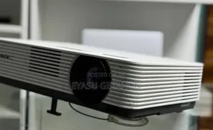 Sony Projector Model Name VPL-Dx221 Hardware Interface Vga, Hdmi