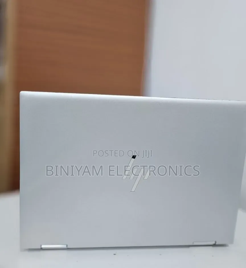 New Laptop HP EliteBook x360 1040 G9 16GB Intel Core i7 SSD 512GB