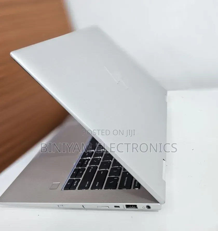 New Laptop HP EliteBook x360 1040 G9 16GB Intel Core i7 SSD 512GB