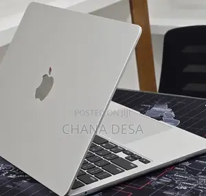 New Laptop Apple MacBook Air 2024 M3 16GB Apple M3 SSD 256GB