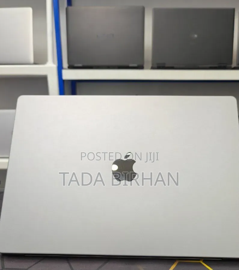 New Laptop Apple MacBook Pro 2021 M1 Max 16GB Apple M1 Max SSD 512GB