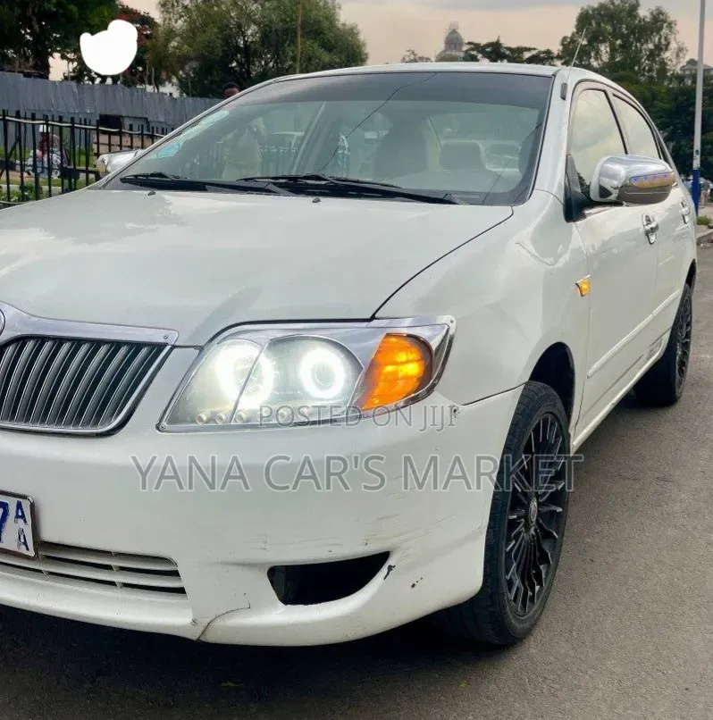 Toyota Corolla 2007 White