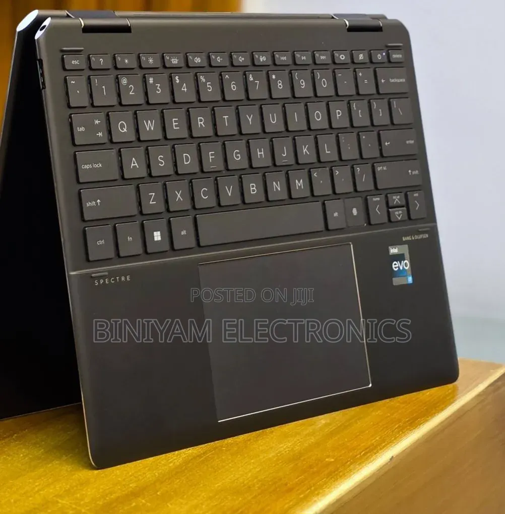 New Laptop HP Spectre 14 16GB Intel Core i7 SSD 1T