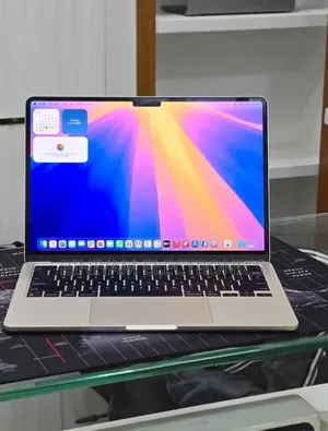 New Laptop Apple MacBook Air 2022 M2 16GB Apple M2 SSD 256GB