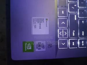 New Laptop HP Pavilion 15 8GB Intel Core i5 SSD 512GB