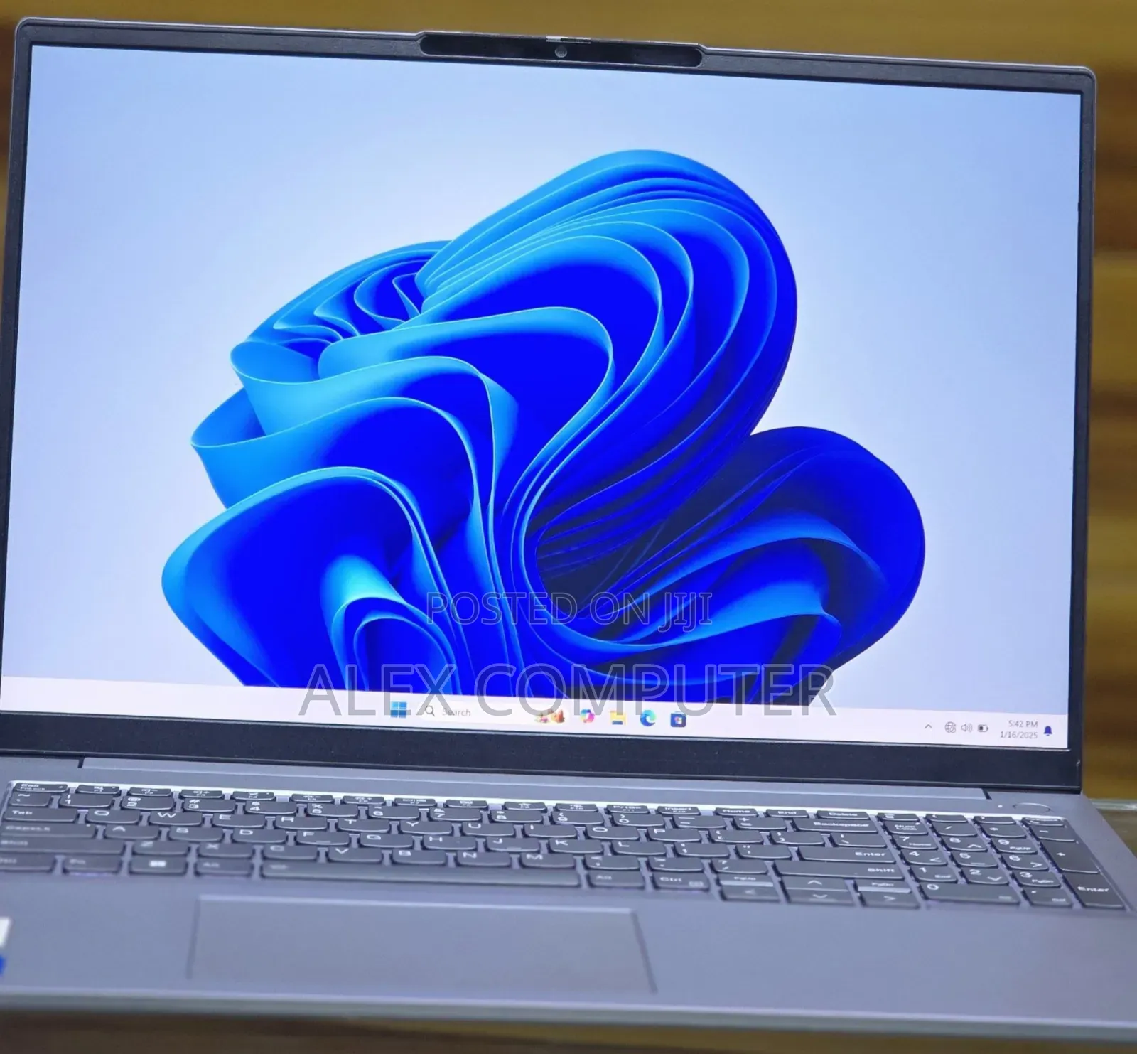 New Laptop Lenovo Thinkbook 14 16GB Intel Core i7 SSD 512GB