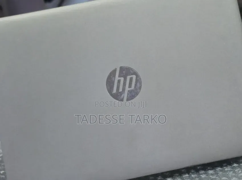 New Laptop HP EliteBook 820 G2 8GB Intel Core i5 HDD 1T