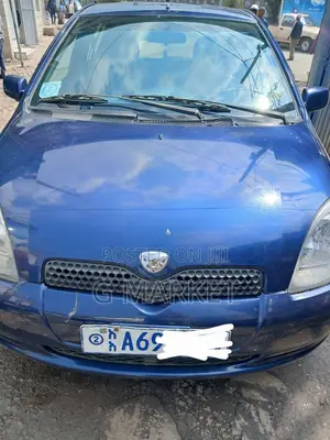 Toyota Vitz 1.3 AWD 3dr 2001 Blue