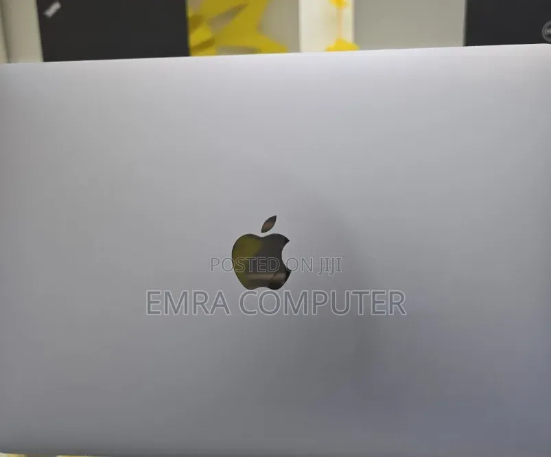New Laptop Apple MacBook Air 2020 M1 8GB Intel Core i5 SSD 256GB
