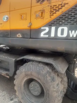 Hyundai Wheel Excavator