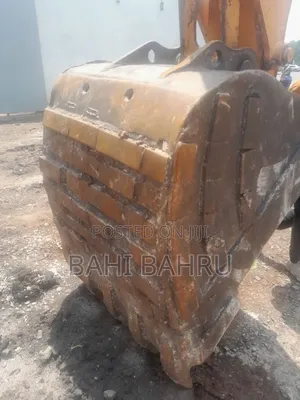 Hyundai Wheel Excavator