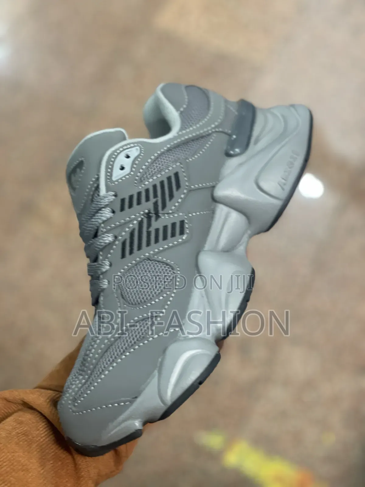 Ai Overview the New Balance 0shadow Greychunky