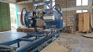 Industrial Wood Sawing Machine