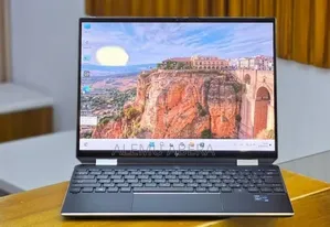 New Laptop HP Spectre 16GB Intel Core i7 SSD 1T