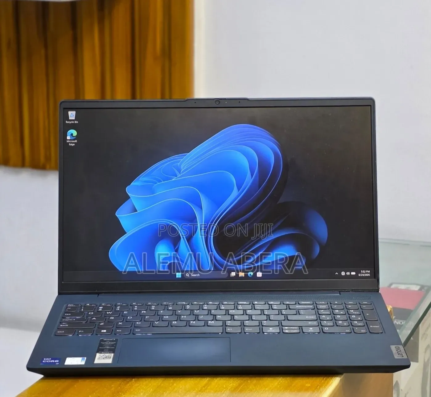New Laptop Lenovo IdeaPad 520 12GB Intel Core i7 SSD 512GB