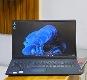 New Laptop Lenovo IdeaPad 520 12GB Intel Core i7 SSD 512GB