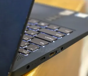 New Laptop Lenovo IdeaPad 520 12GB Intel Core i7 SSD 512GB