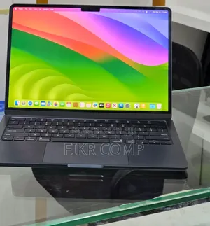 New Laptop Apple MacBook Air 2022 M2 16GB Intel Core i7 SSD 512GB