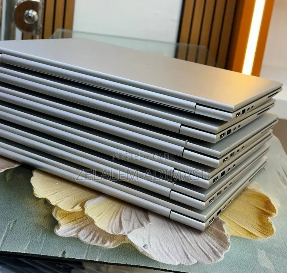 New Laptop HP EliteBook 840 G9 16GB Intel Core i5 SSD 512GB