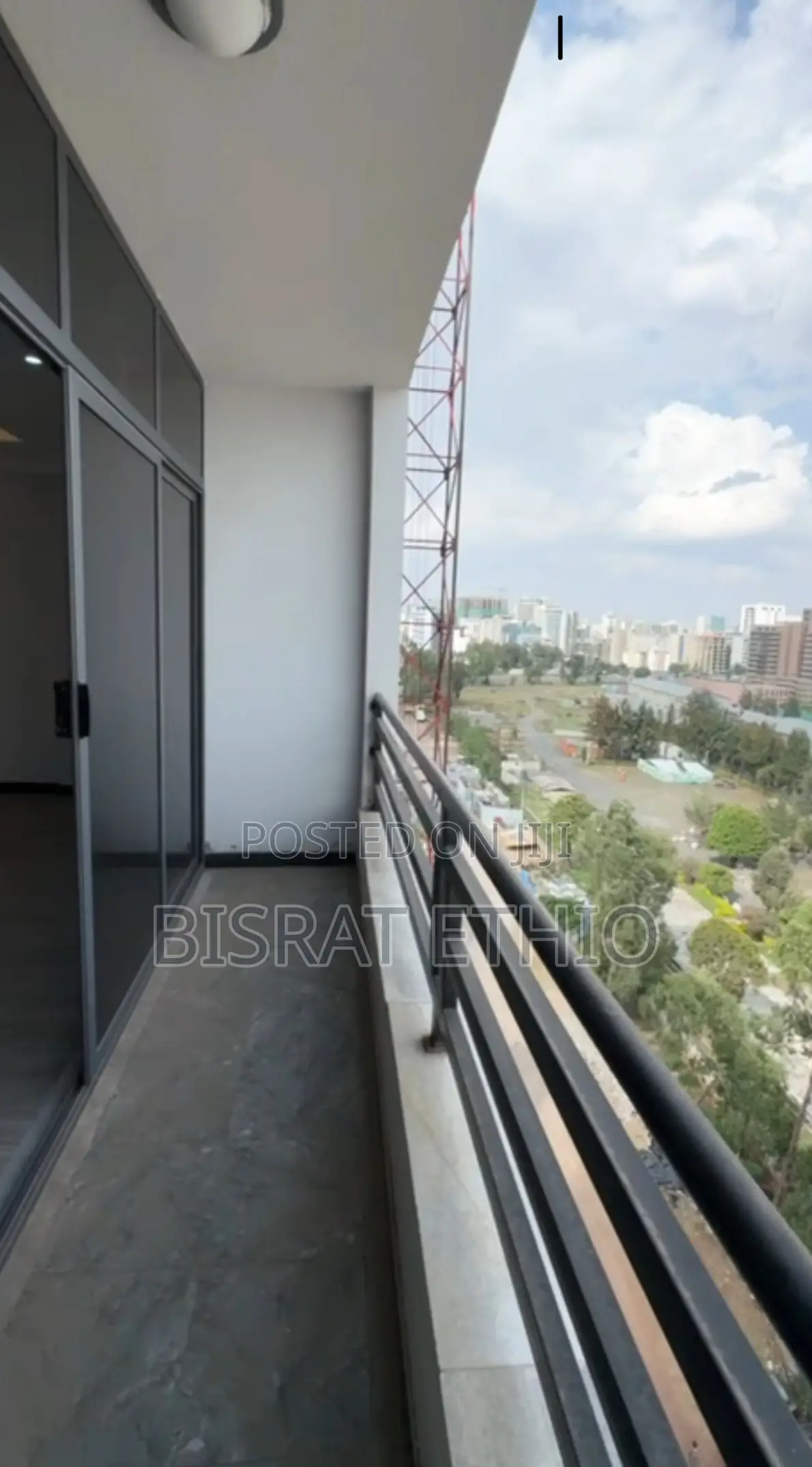 3bdrm Apartment in Meskel Flower, Bole for sale