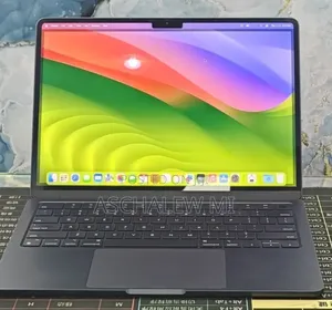 New Laptop Apple MacBook Air 2022 M2 8GB Apple M2 SSD 512GB
