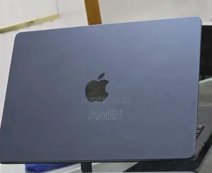New Laptop Apple MacBook Air 2022 M2 16GB Apple M2 SSD 512GB