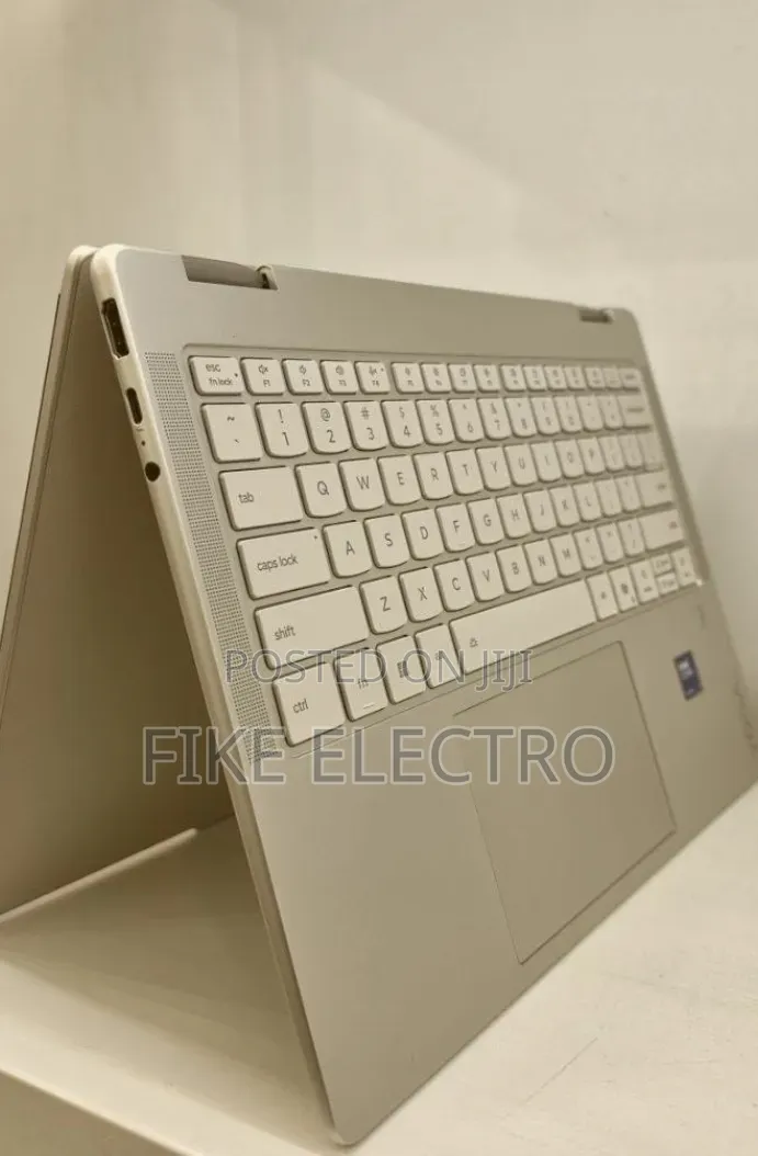 New Laptop Lenovo Yoga 7i 32GB Intel Core Ultra 7 SSD 1T