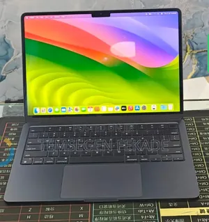 New Laptop Apple MacBook Air 2023 M2 8GB Apple M2 SSD 512GB
