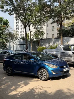 Hyundai Avante 2016 Blue