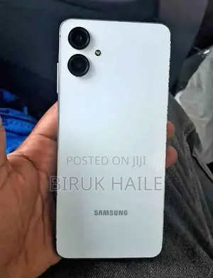 New Samsung Galaxy A06 64 GB White