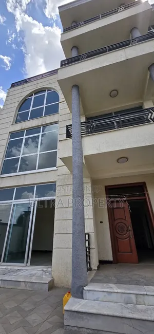 6bdrm House in Bole for rent