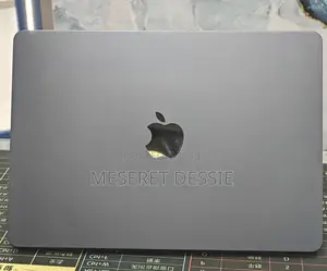 New Laptop Apple MacBook Air 2022 M2 8GB Intel Core M2 SSD 512GB