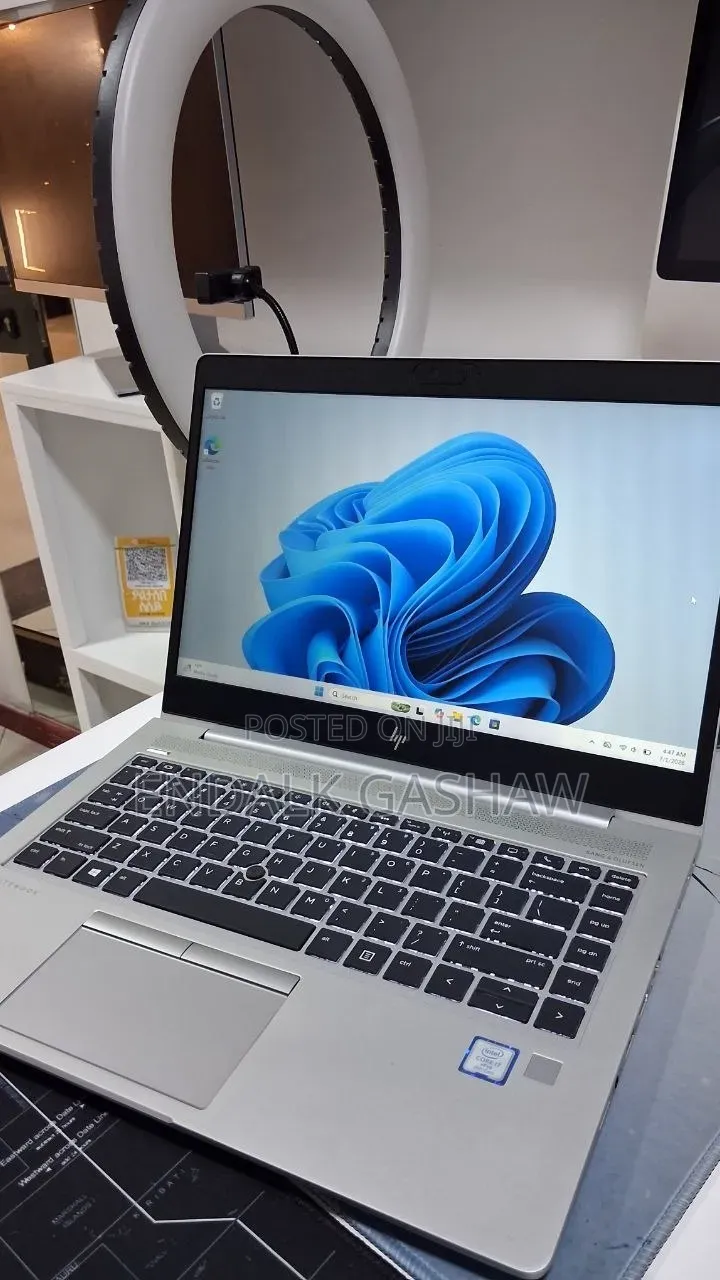 New Laptop HP EliteBook 840 G6 16GB Intel Core i7 SSD 512GB