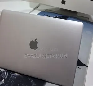 New Laptop Apple MacBook Air 2019 8GB Intel Core i5 SSD 128GB