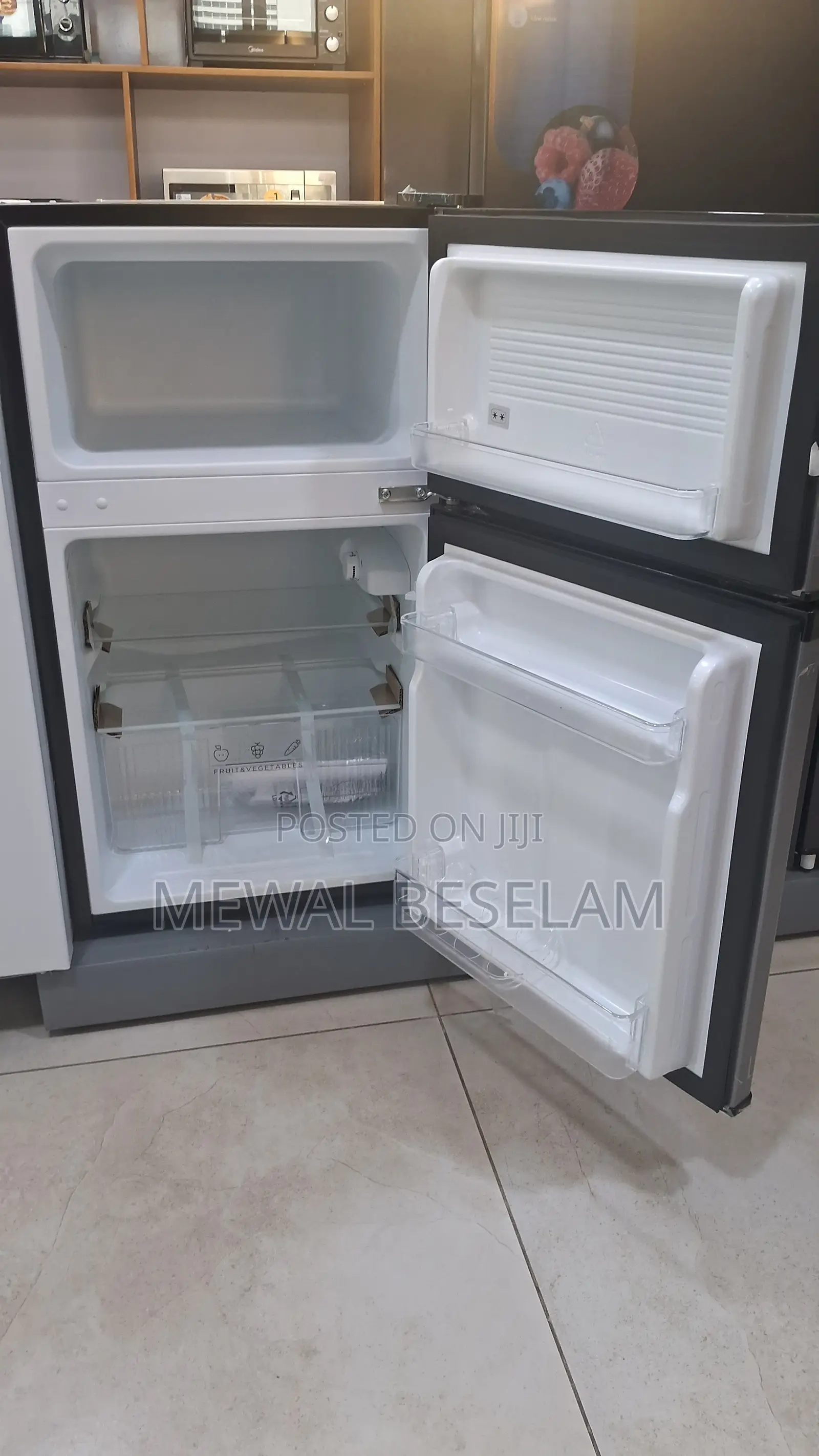 87 L Refrigerator With Free Delivery