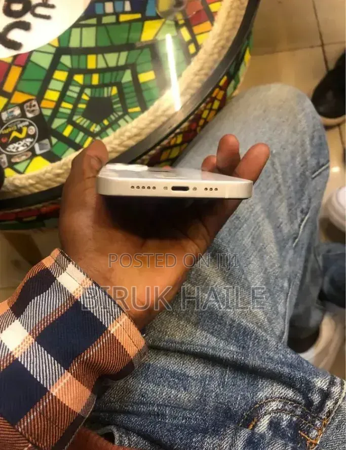 Apple iPhone 13 128 GB White