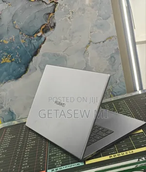 New Laptop Huawei Matebook D 15 8GB Intel Core i3 SSD 256GB