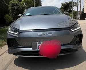BYD E2 43 kWh 94 hp FWD 2025 Gray