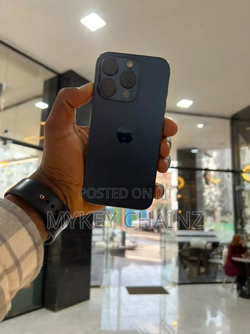 Apple iPhone 15 Pro 256 GB Black