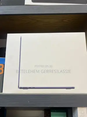 New Laptop Apple MacBook Air 16GB Apple M4 SSD 512GB