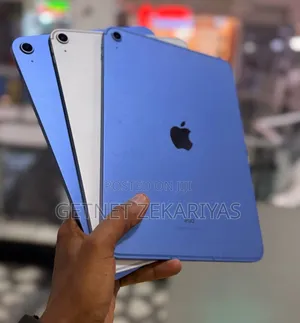 New Apple iPad (2025) 64 GB