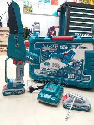 Total 20v Cordless Mini Chainsaw