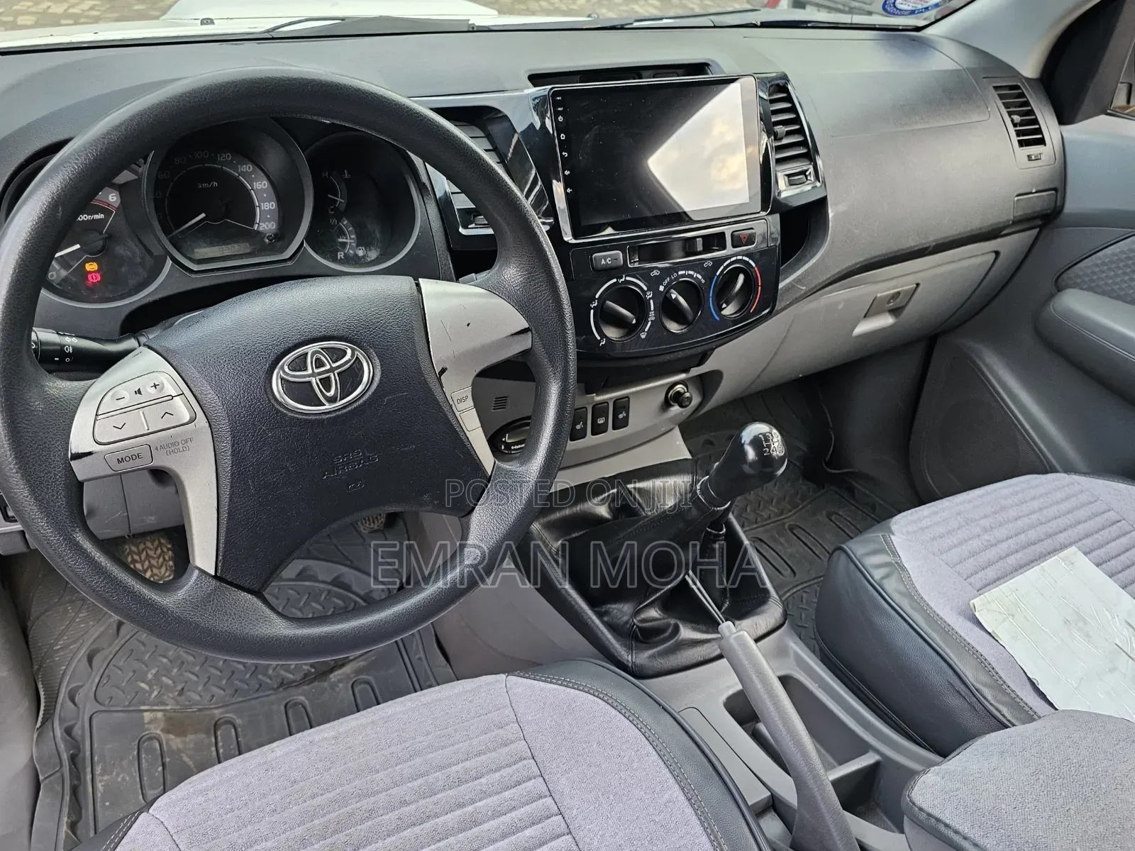 Toyota Hilux 2013 White