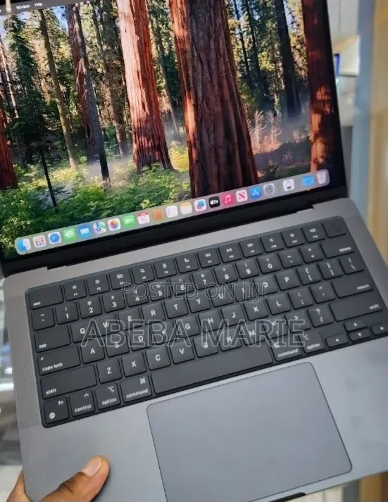 New Laptop Apple MacBook Pro 2021 M1 18GB Apple M3 Pro SSD 512GB