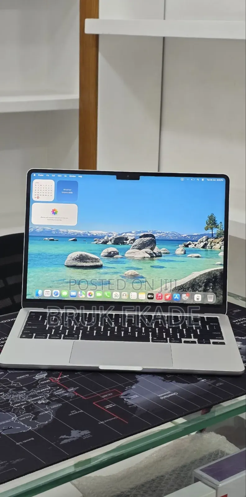 New Laptop Apple MacBook Air 2024 M3 16GB Apple M3 SSD 512GB